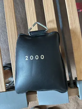poids 2kg à accrocher