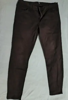 Jean slim noir Kiabi taille 44
