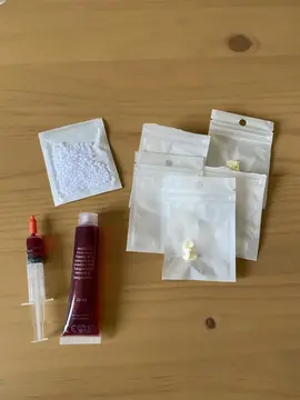 Déguisement dents vampire et faux sang