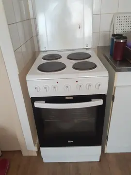 réfrigérateur, lave-linge, lave-vaisselle, sèche linge, cuisinière