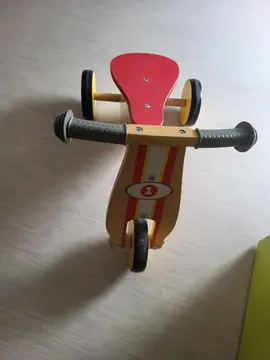 tricycle en bois