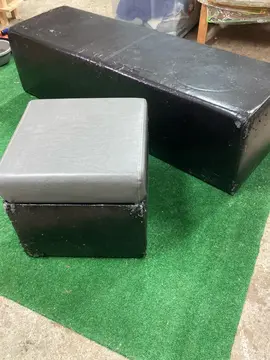 Banquette et pouf avec coffre