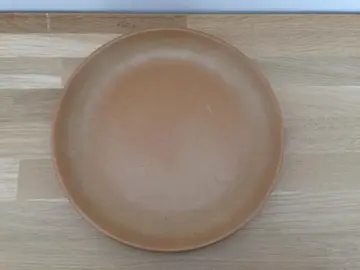 Assiette en grès