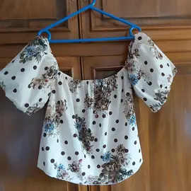 Haut très tendance max 42