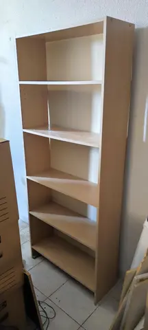 étagères bibliothèque