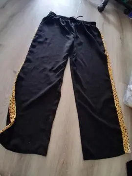 pantalon large taille L