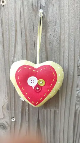 Décoration coeur en tissu