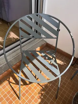 chaise de jardin en métal
