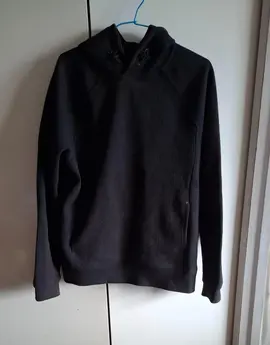 Sweat noir à capuche XS