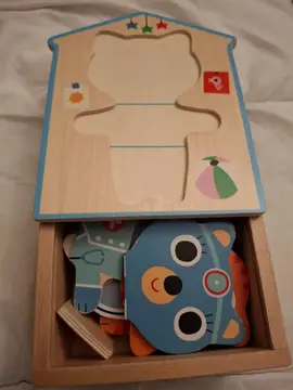 Puzzle habillage pour jeune enfant