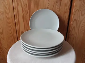 Lot de 6 petites assiettes "Romania" Ikea