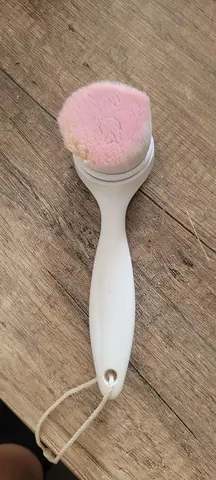brosse nettoyante visage mademoiselle bio