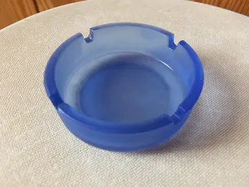 Cendrier en verre