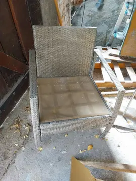 2 fauteuils de jardin bon état