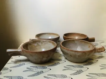 lot de 4 bols avec anse en grès