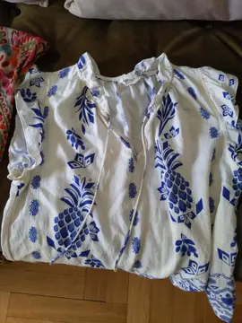 3 blouses + 1 top à bretelles femme taille M/S