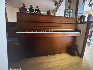 piano droit