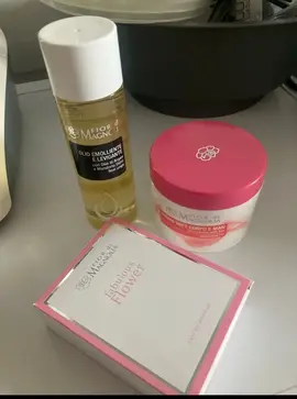 Lot de produits de beauté neufs