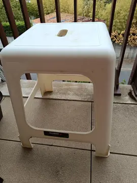 tabouret plastique