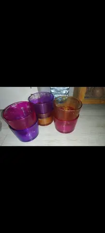 6 verres colorés