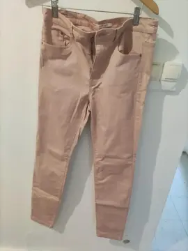 pantalon femme. Taille 42.