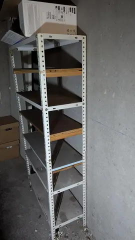 Etagères de garage