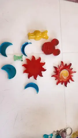 Lot de différentes déco en résine epoxy
