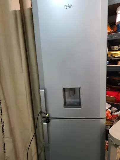 Réfrigérateur en état