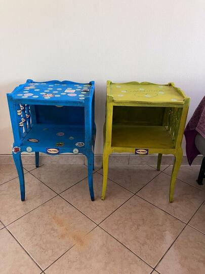 1 Table commode bleue