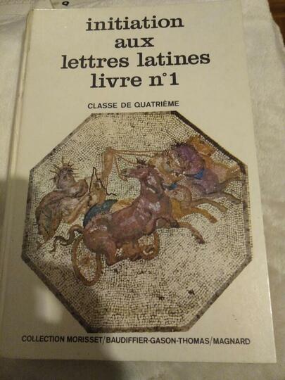 Livre sur l apprentissage du latin