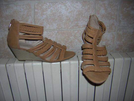 chaussures neuves T38