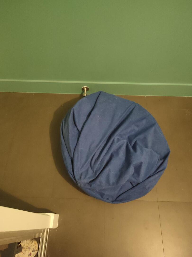 Pouf bleu